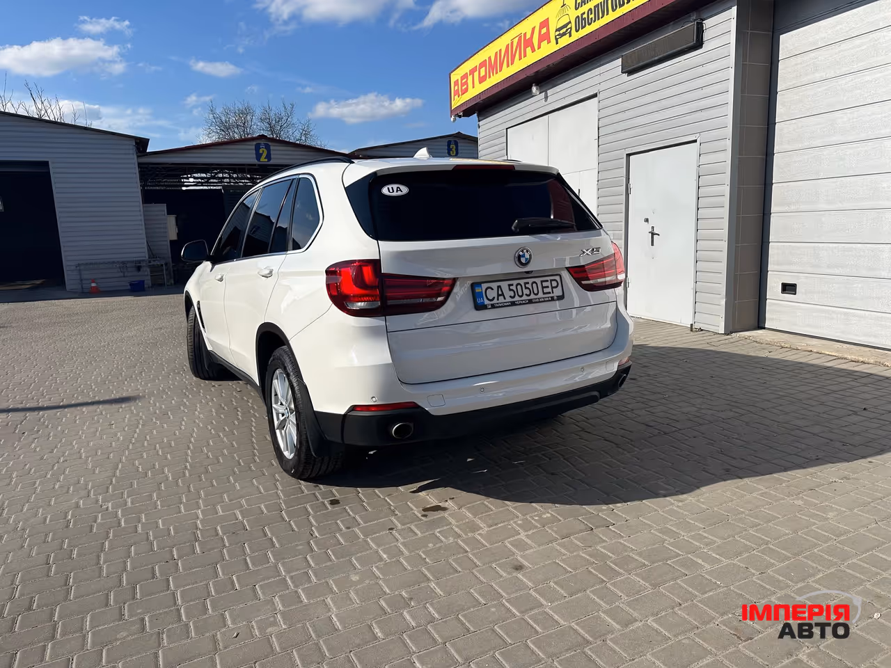 BMW X5 - фото 32