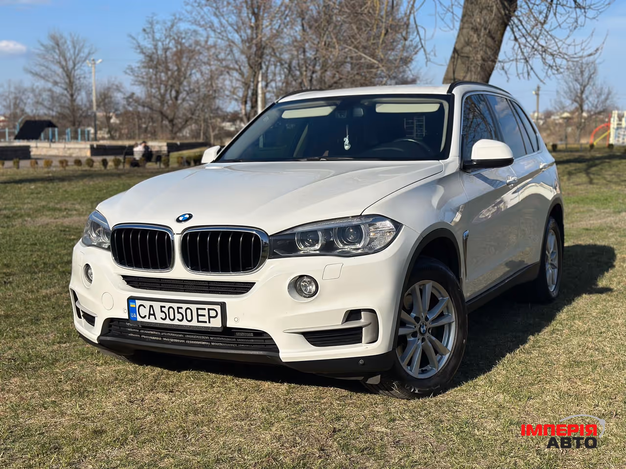 BMW X5 - фото 1
