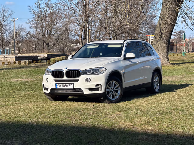 BMW X5 - фото 4