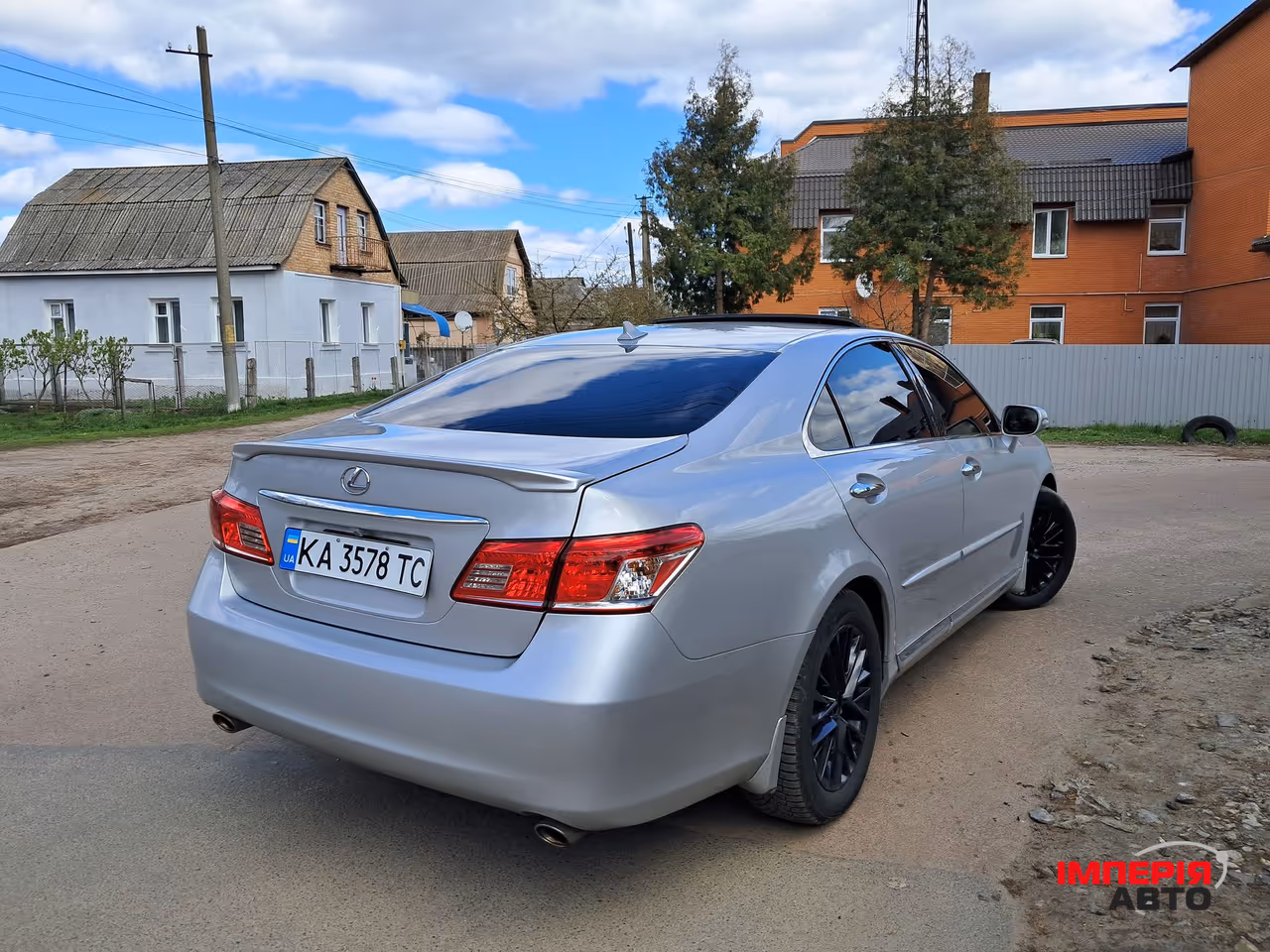Lexus ES - фото 3