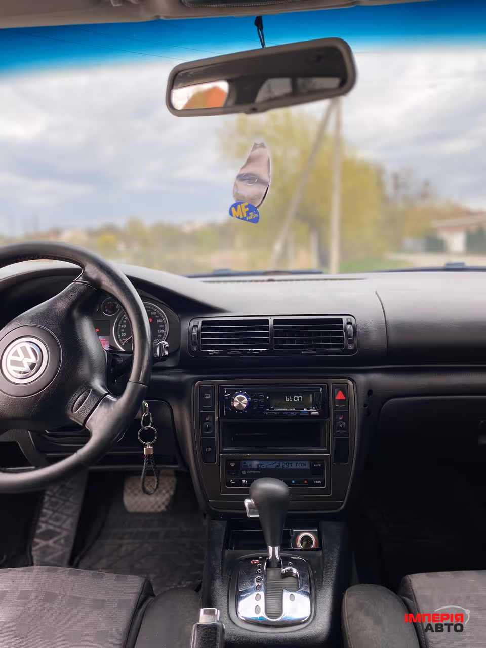 Volkswagen Passat - фото 17