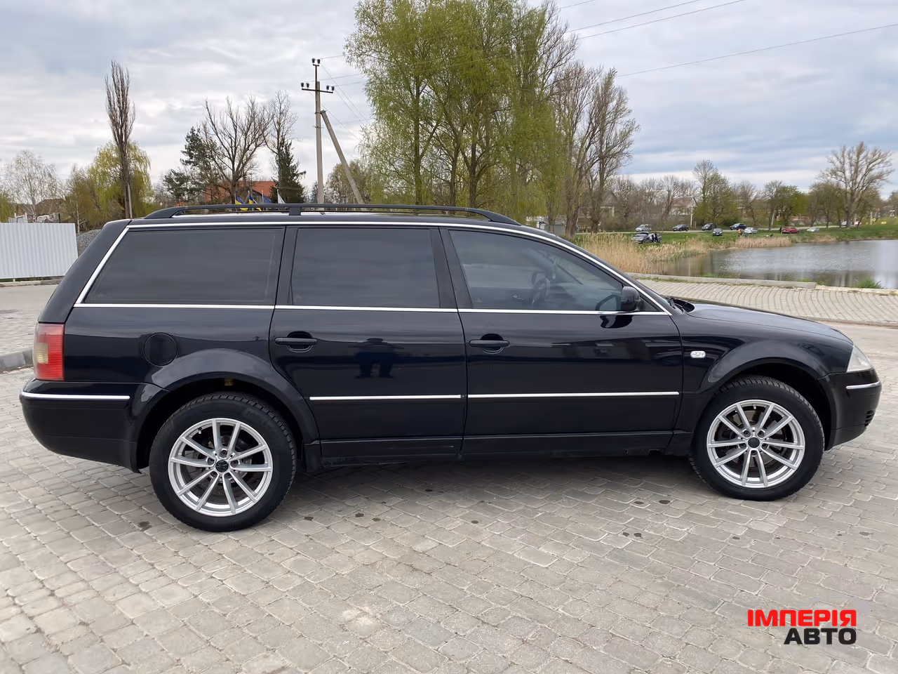 Volkswagen Passat - фото 7