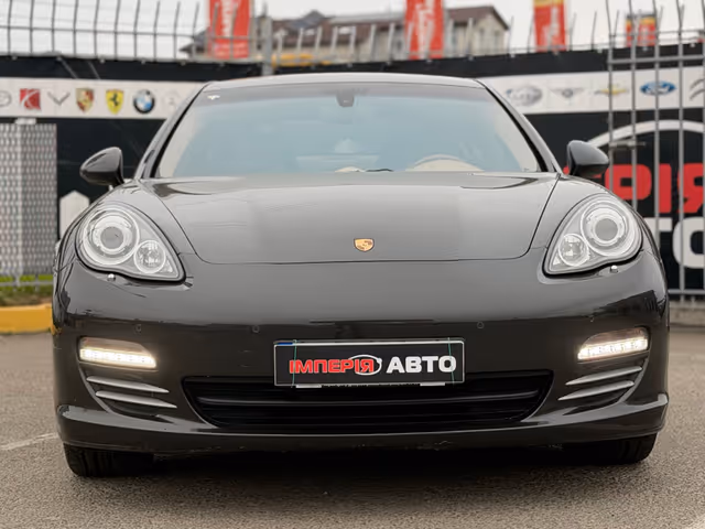 Porsche Panamera - фото 2