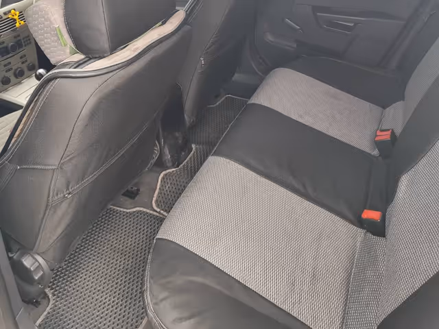 Opel Astra - фото 3