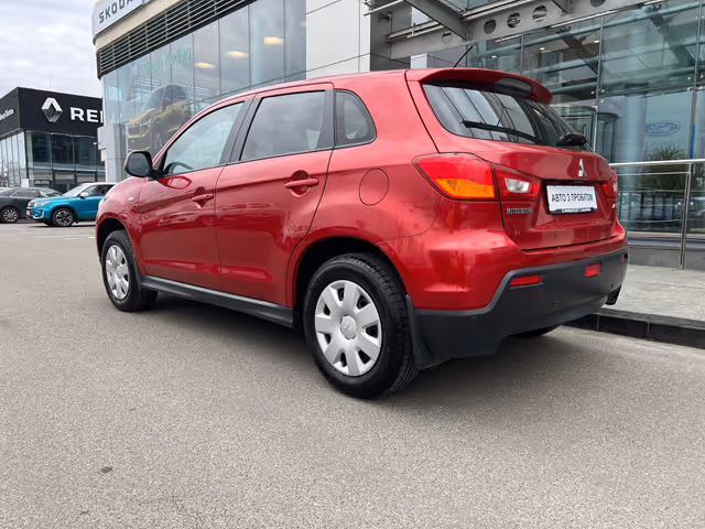 Mitsubishi ASX - фото 5