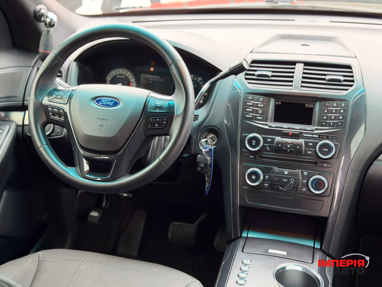 Ford Explorer - фото 8