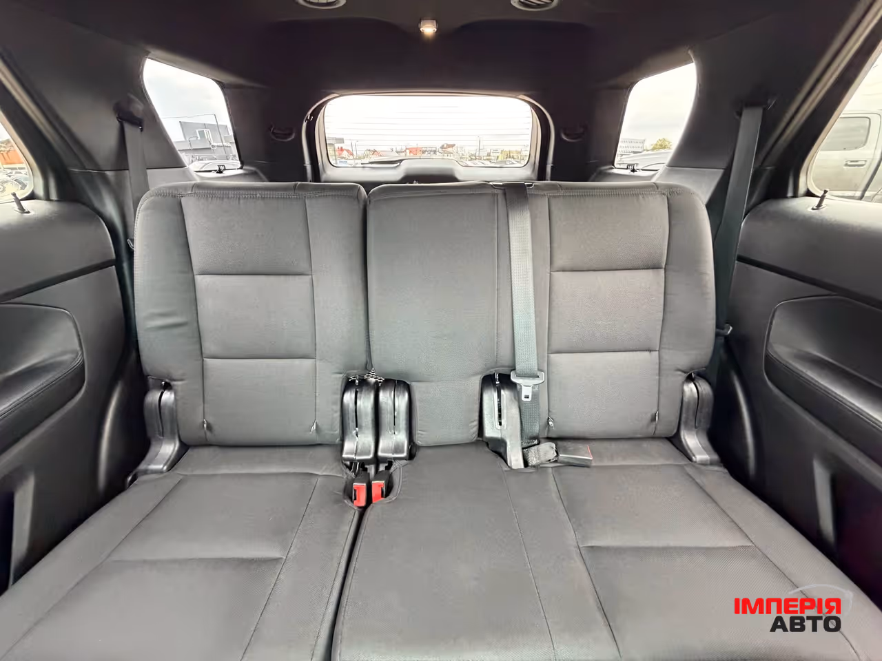 Ford Explorer - фото 12