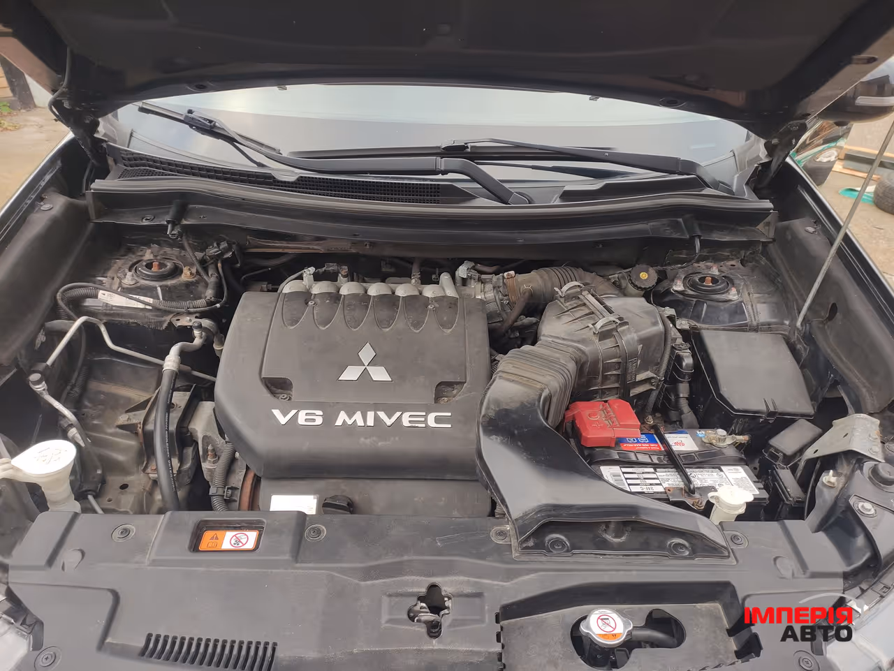 Mitsubishi Outlander - фото 15