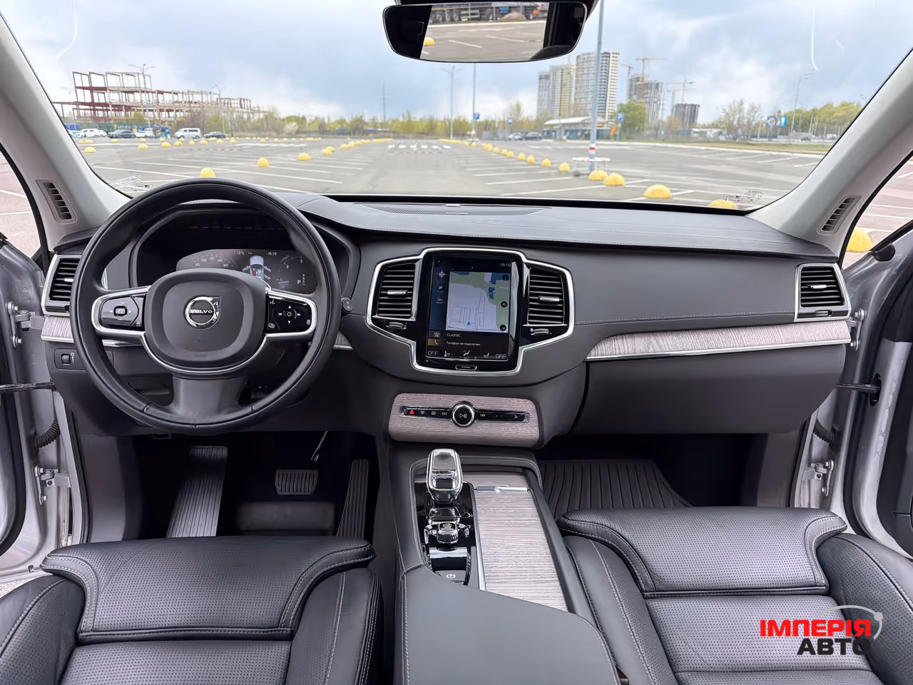 Volvo XC90 - фото 21