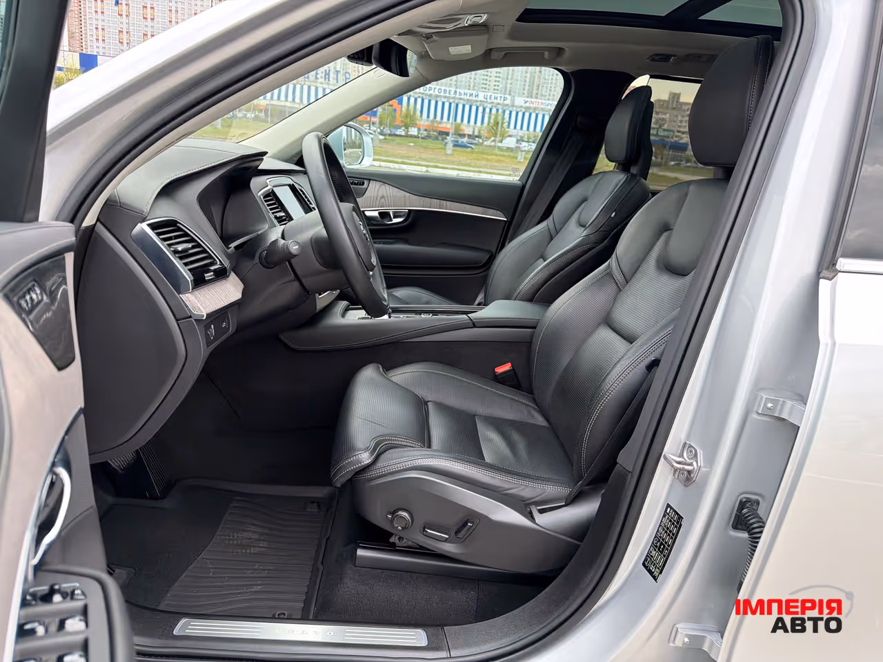 Volvo XC90 - фото 15