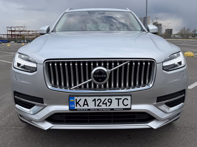 Volvo XC90 - фото 5