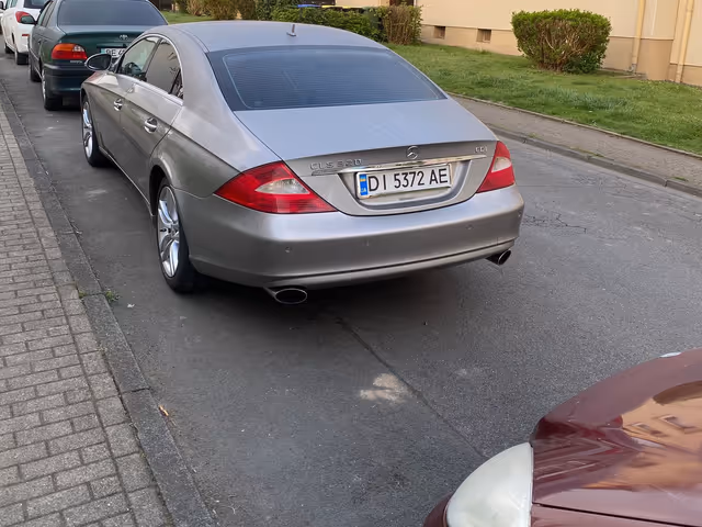 Mercedes-Benz CLS - фото 4