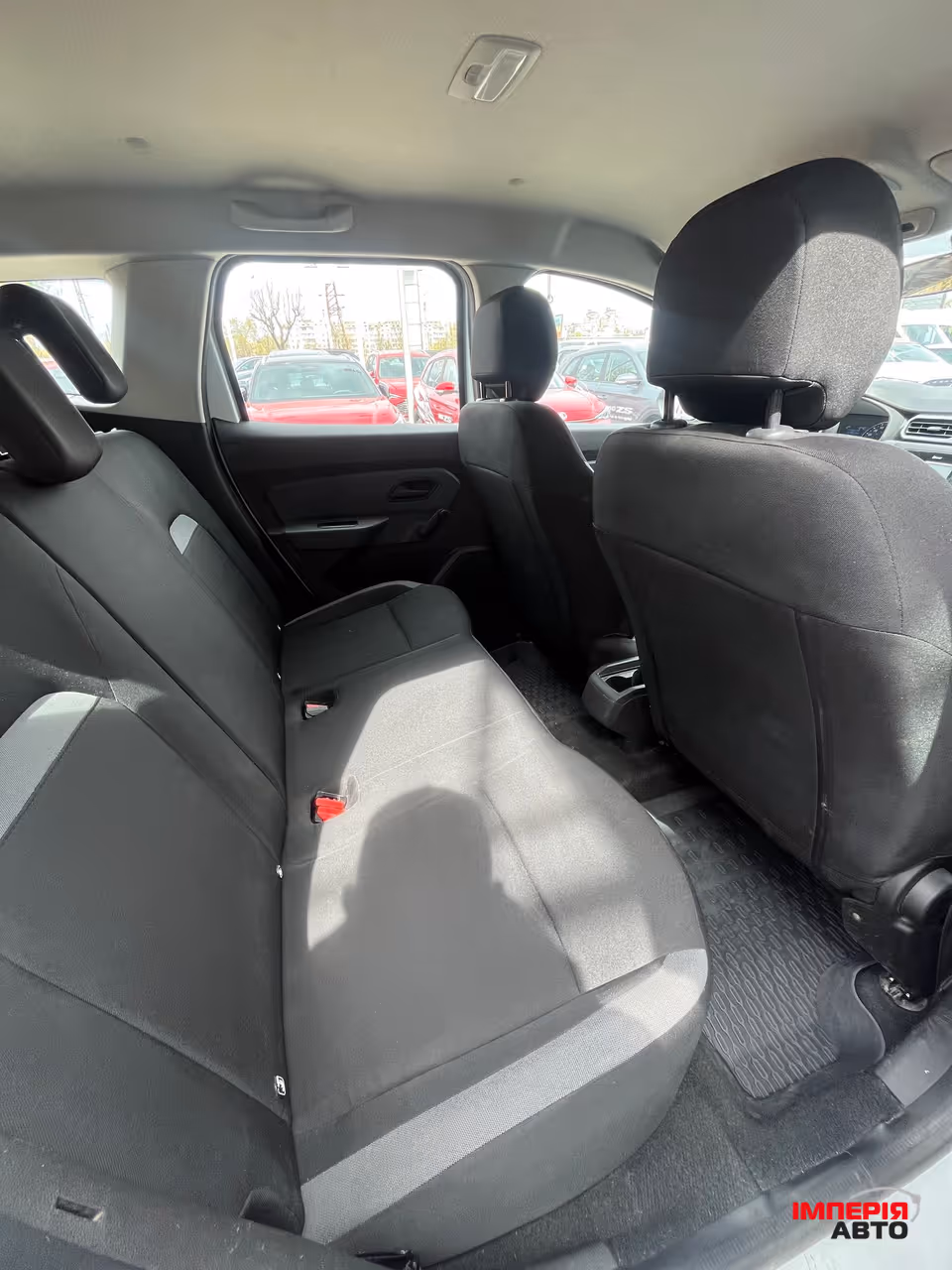 Renault Duster - фото 12
