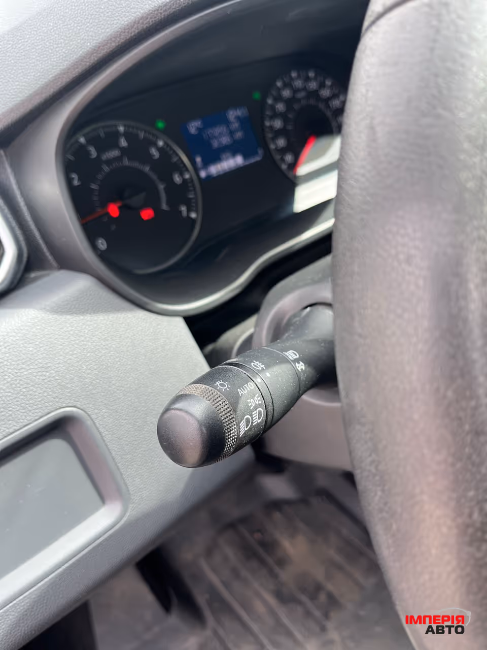 Renault Duster - фото 16
