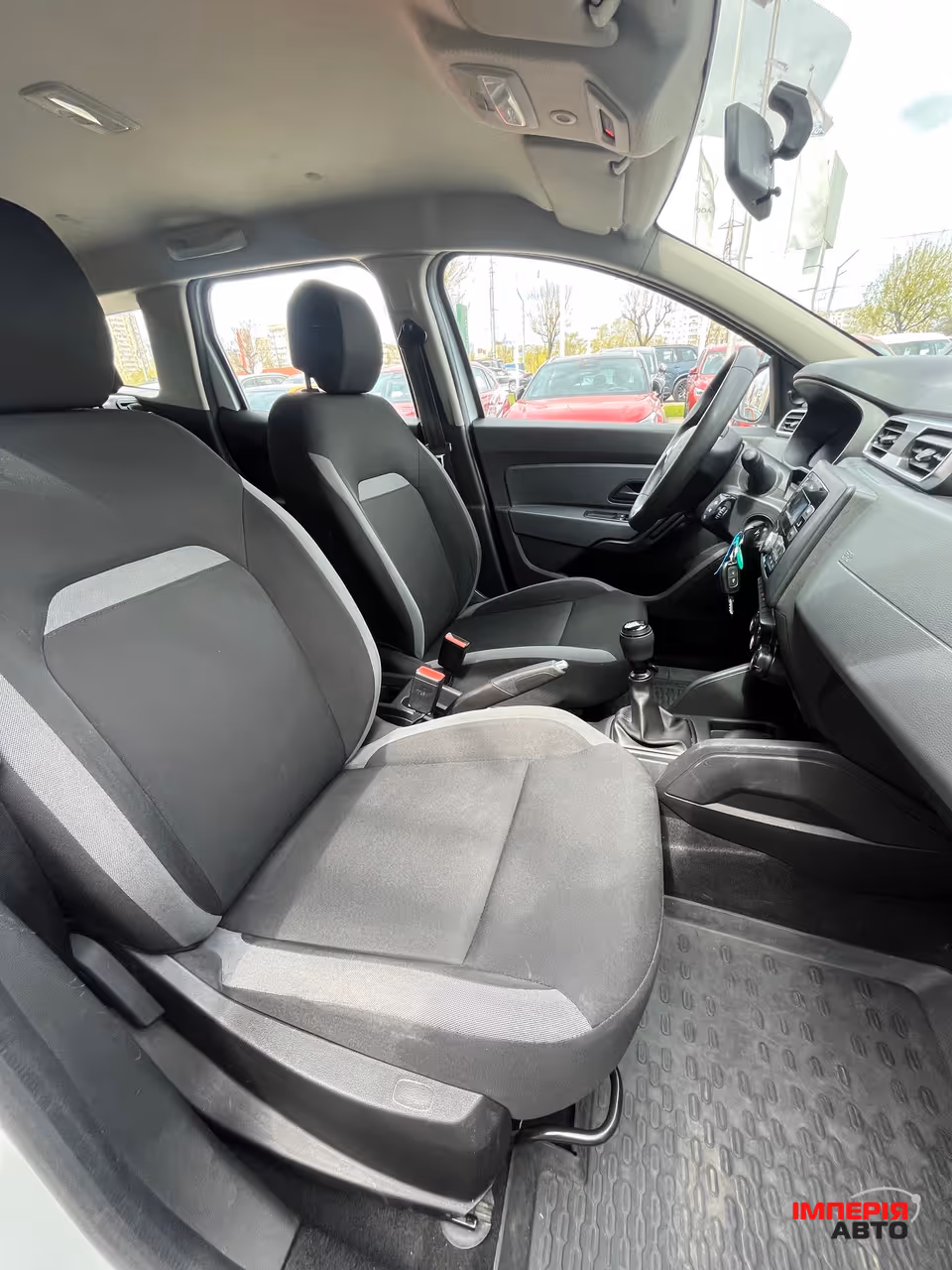 Renault Duster - фото 13