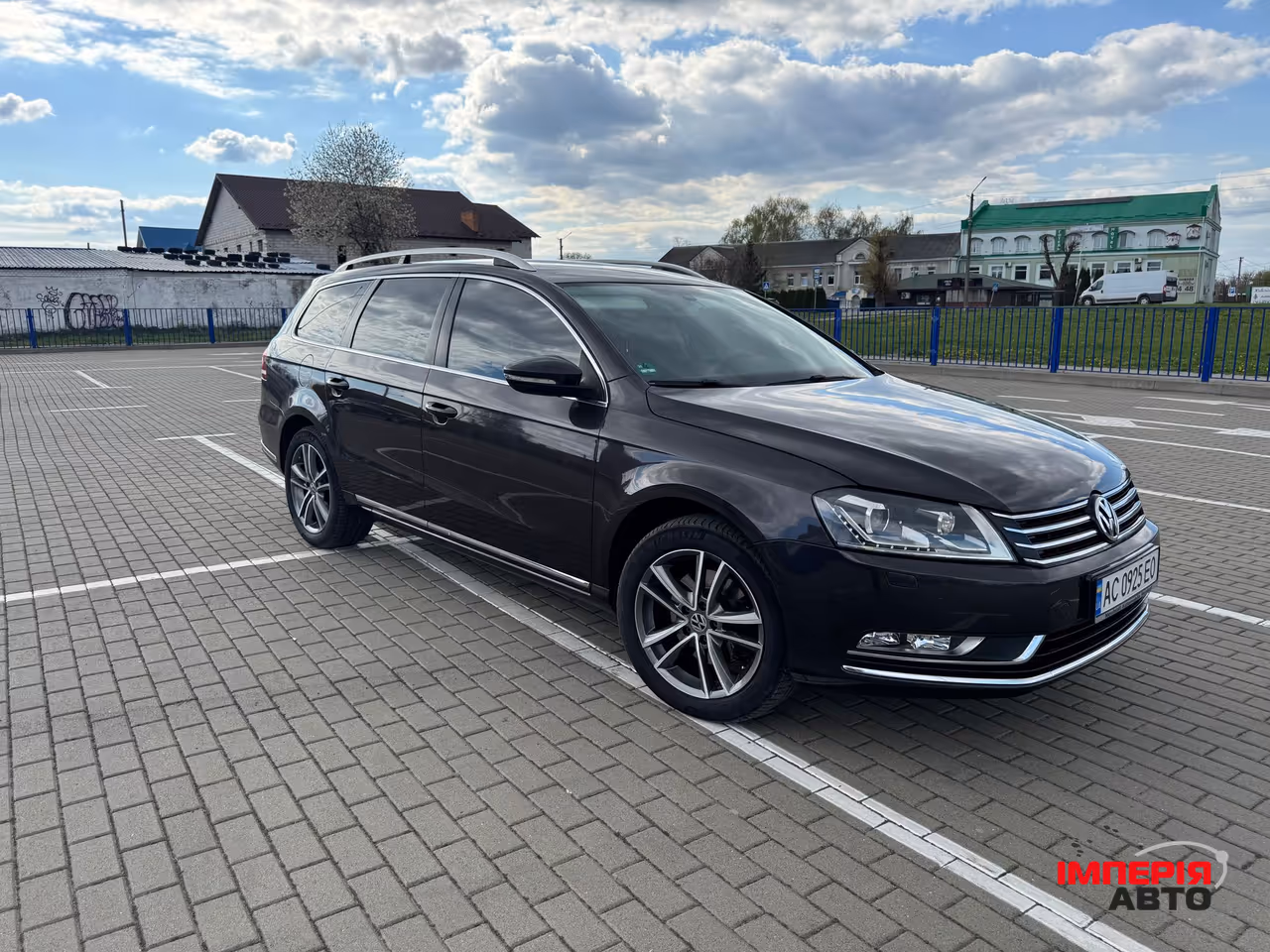 Volkswagen Passat - фото 5