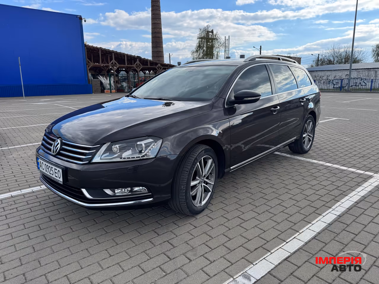 Volkswagen Passat - фото 1