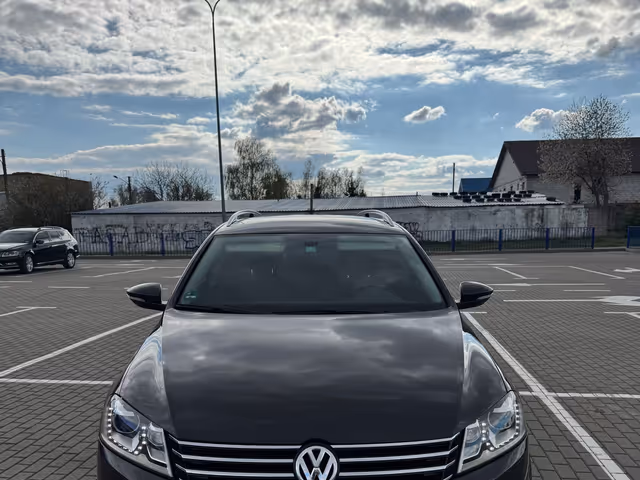 Volkswagen Passat - фото 4