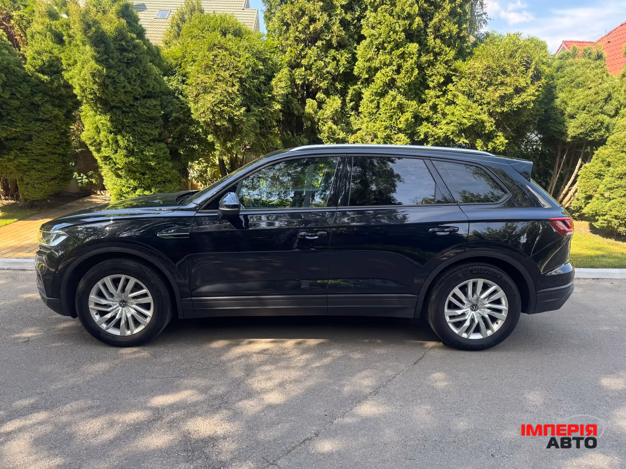 Volkswagen Touareg - фото 28