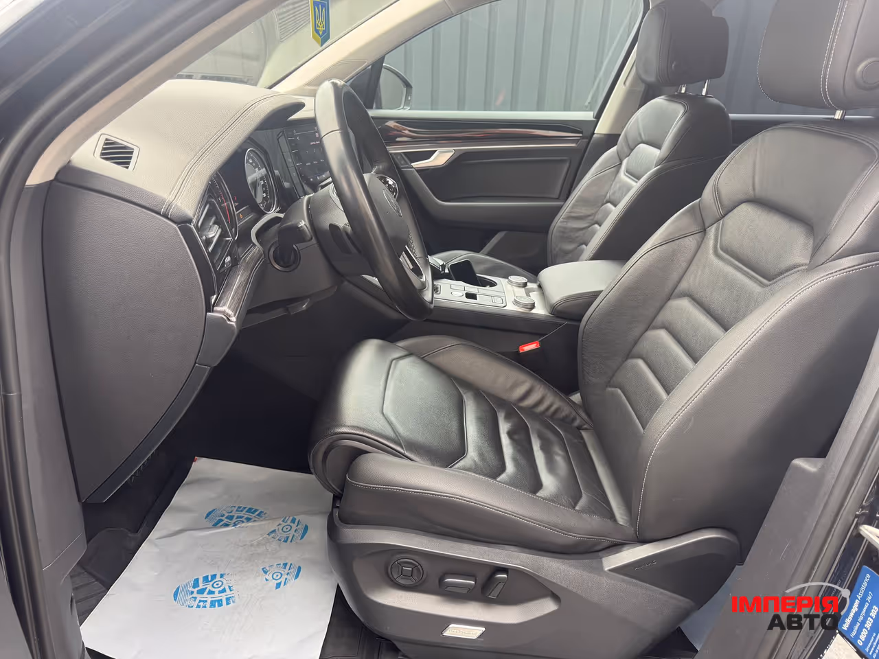 Volkswagen Touareg - фото 19
