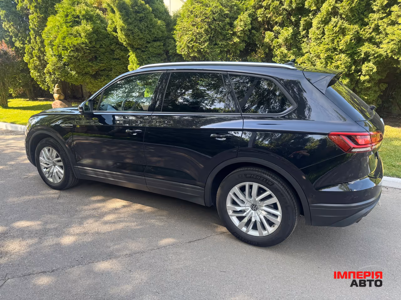 Volkswagen Touareg - фото 62