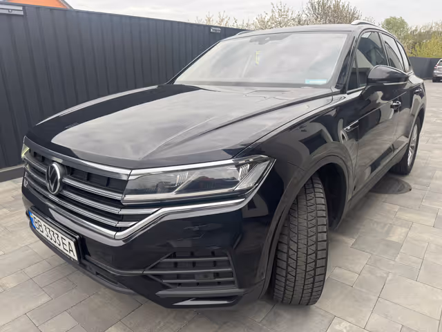 Volkswagen Touareg - фото 3