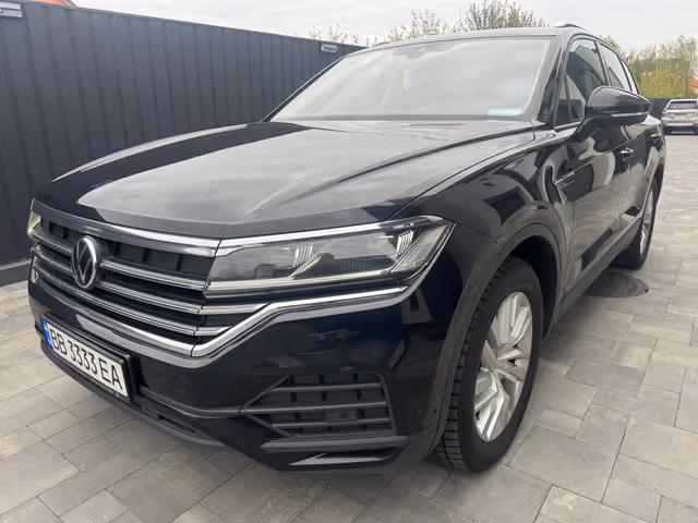Volkswagen Touareg - фото 4