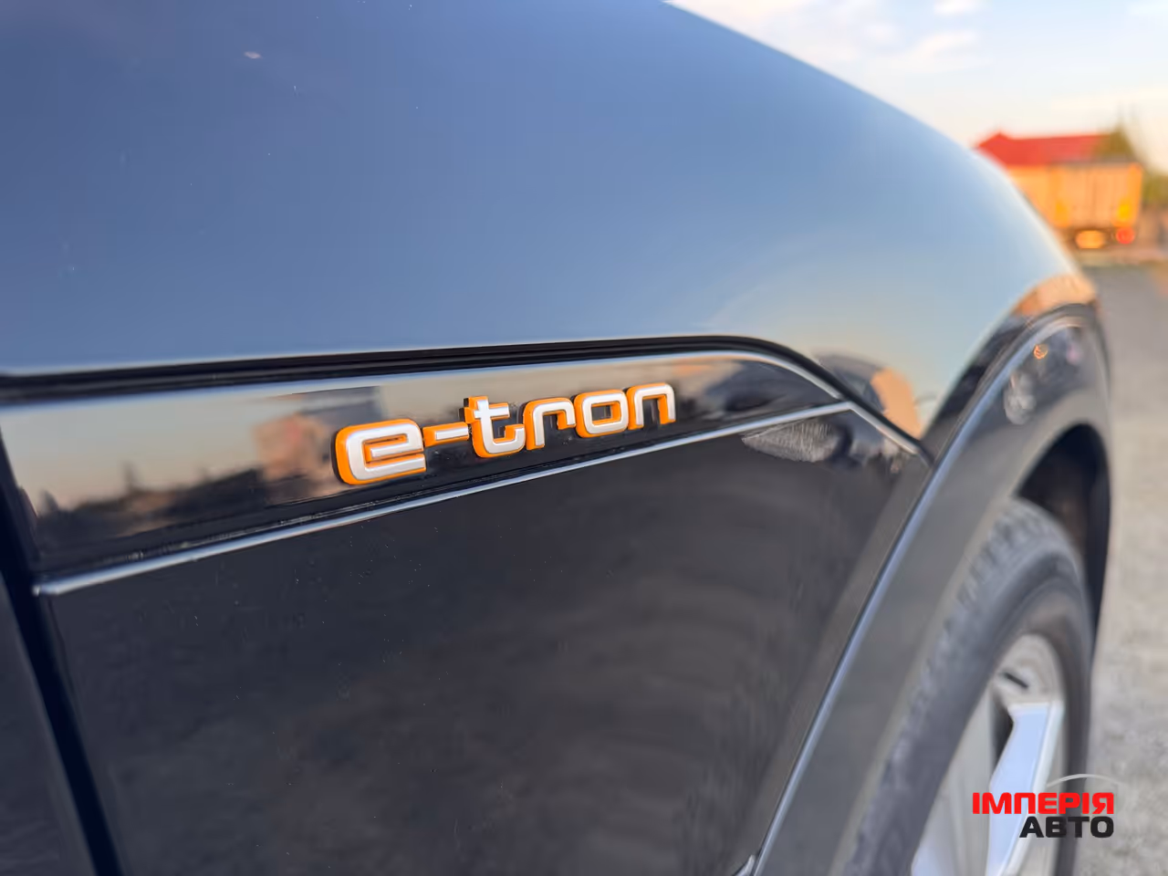 Audi e-tron - фото 33