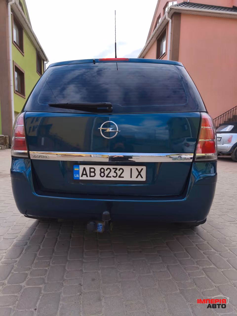 Opel Zafira - фото 12