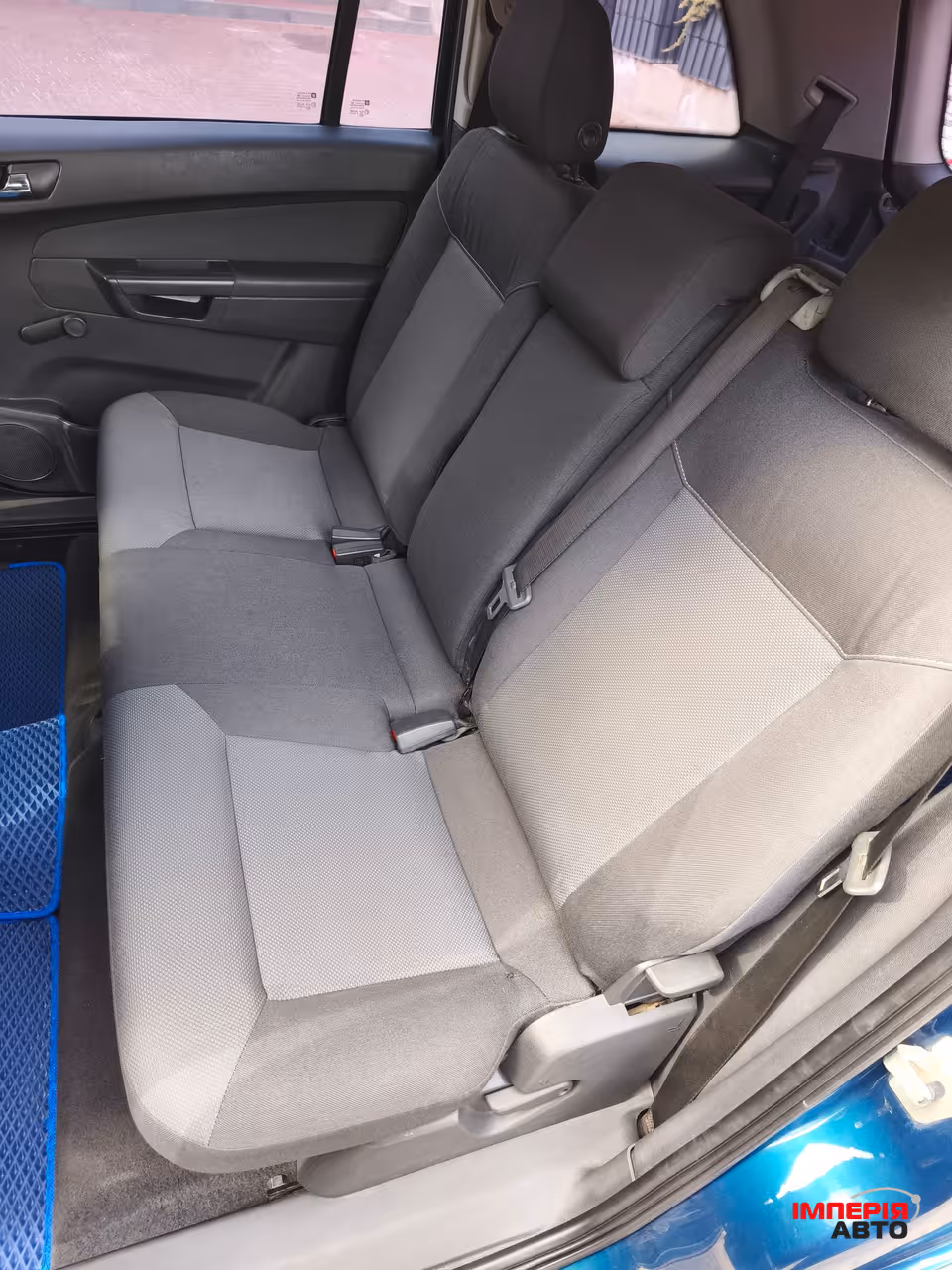 Opel Zafira - фото 4