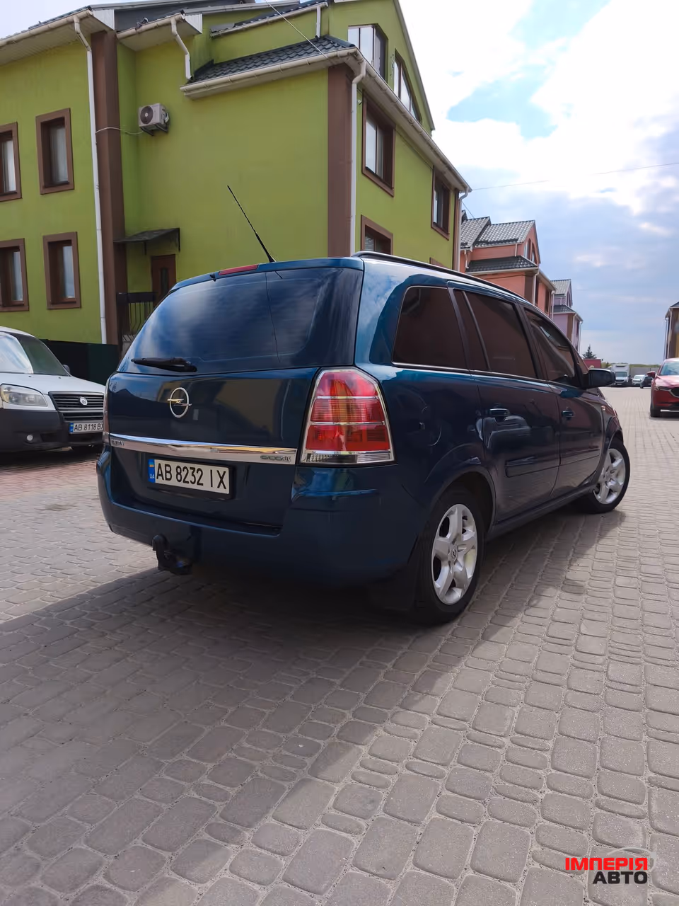 Opel Zafira - фото 9