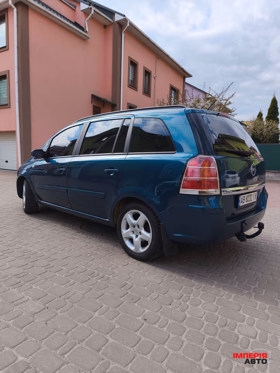 Opel Zafira - фото 2