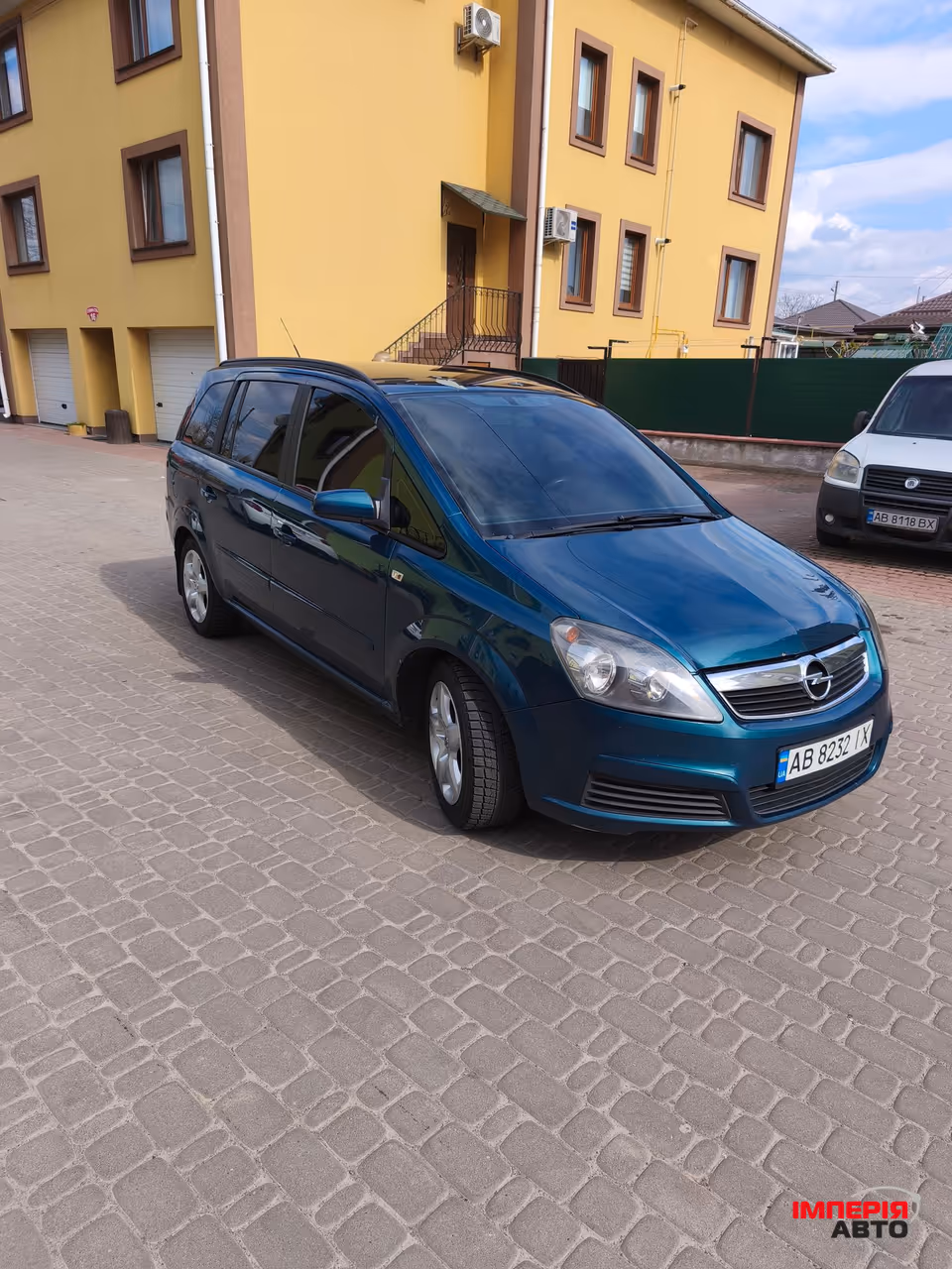 Opel Zafira - фото 3