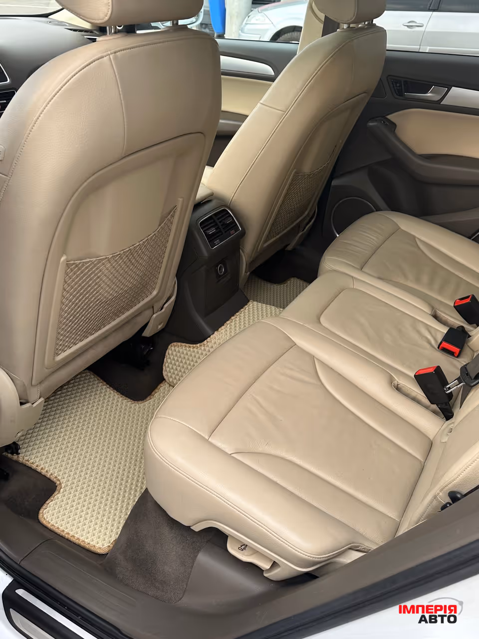 Audi Q5 - фото 16
