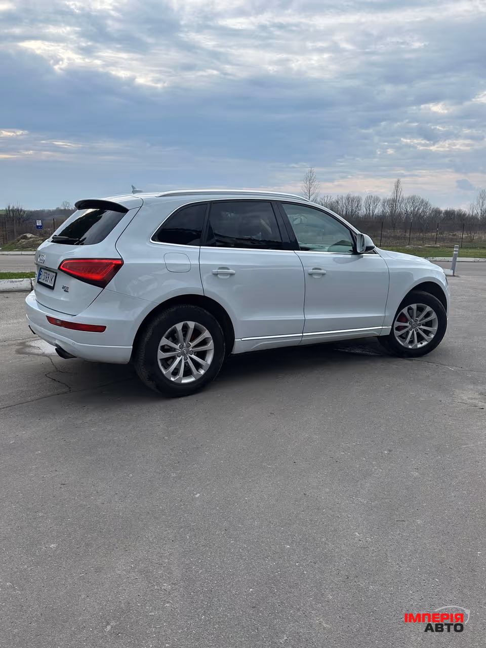 Audi Q5 - фото 8