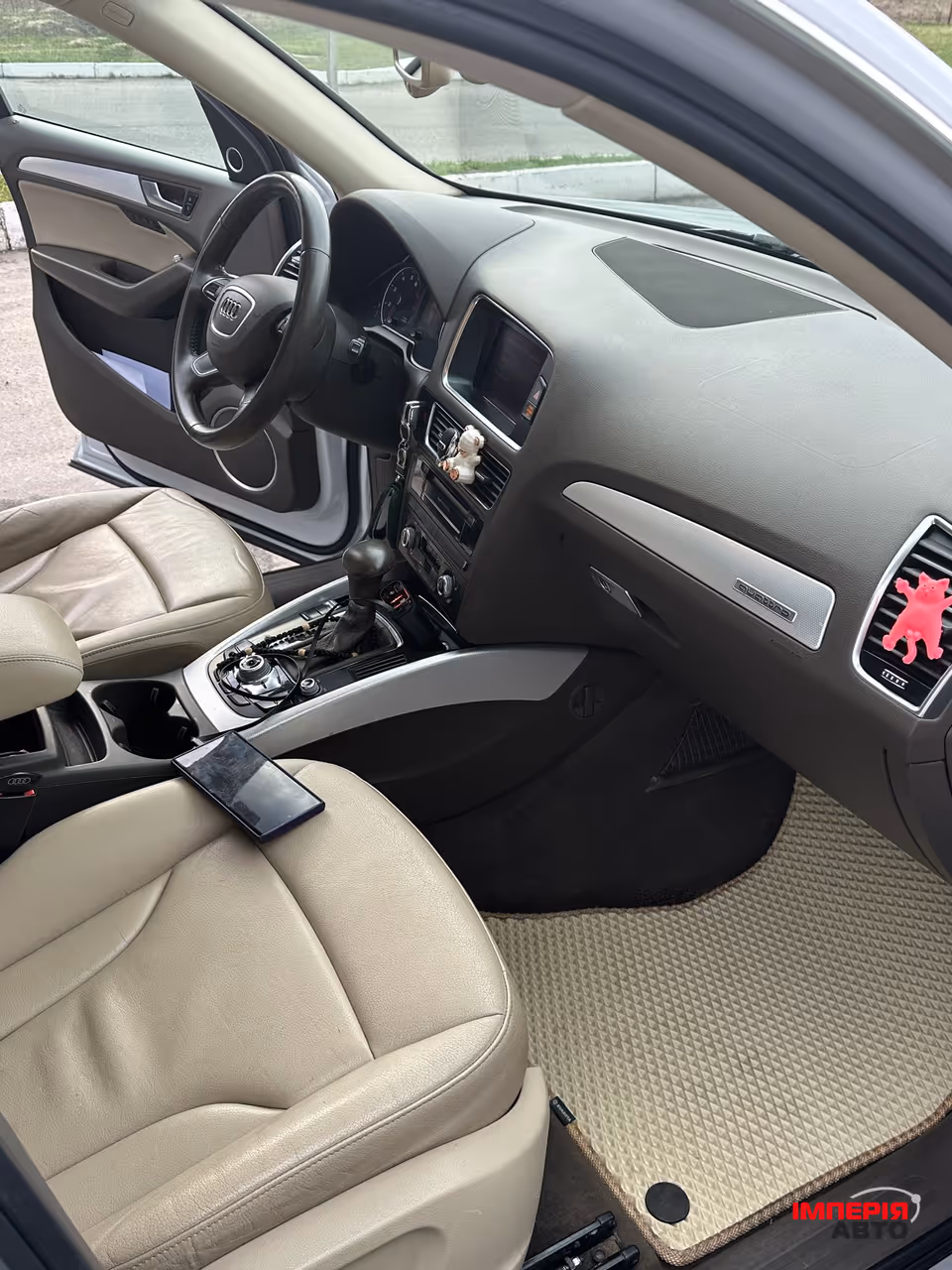 Audi Q5 - фото 11