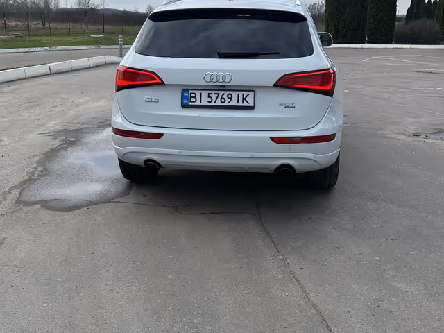 Audi Q5 - фото 5