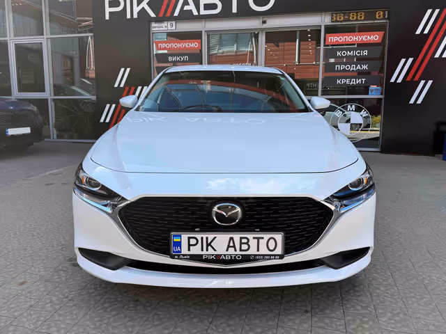 Mazda 3 - фото 3