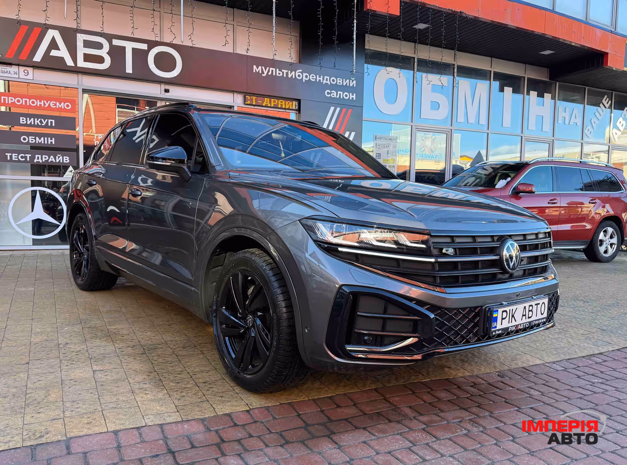 Volkswagen Touareg - фото 4