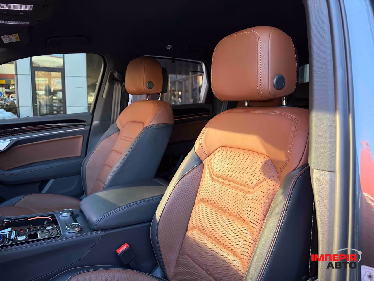 Volkswagen Touareg - фото 22