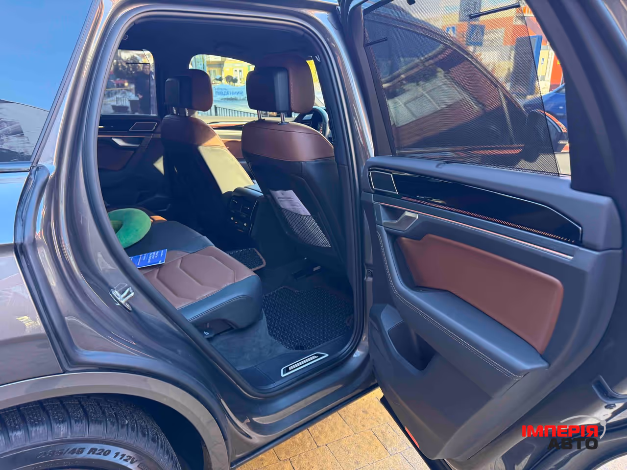 Volkswagen Touareg - фото 54