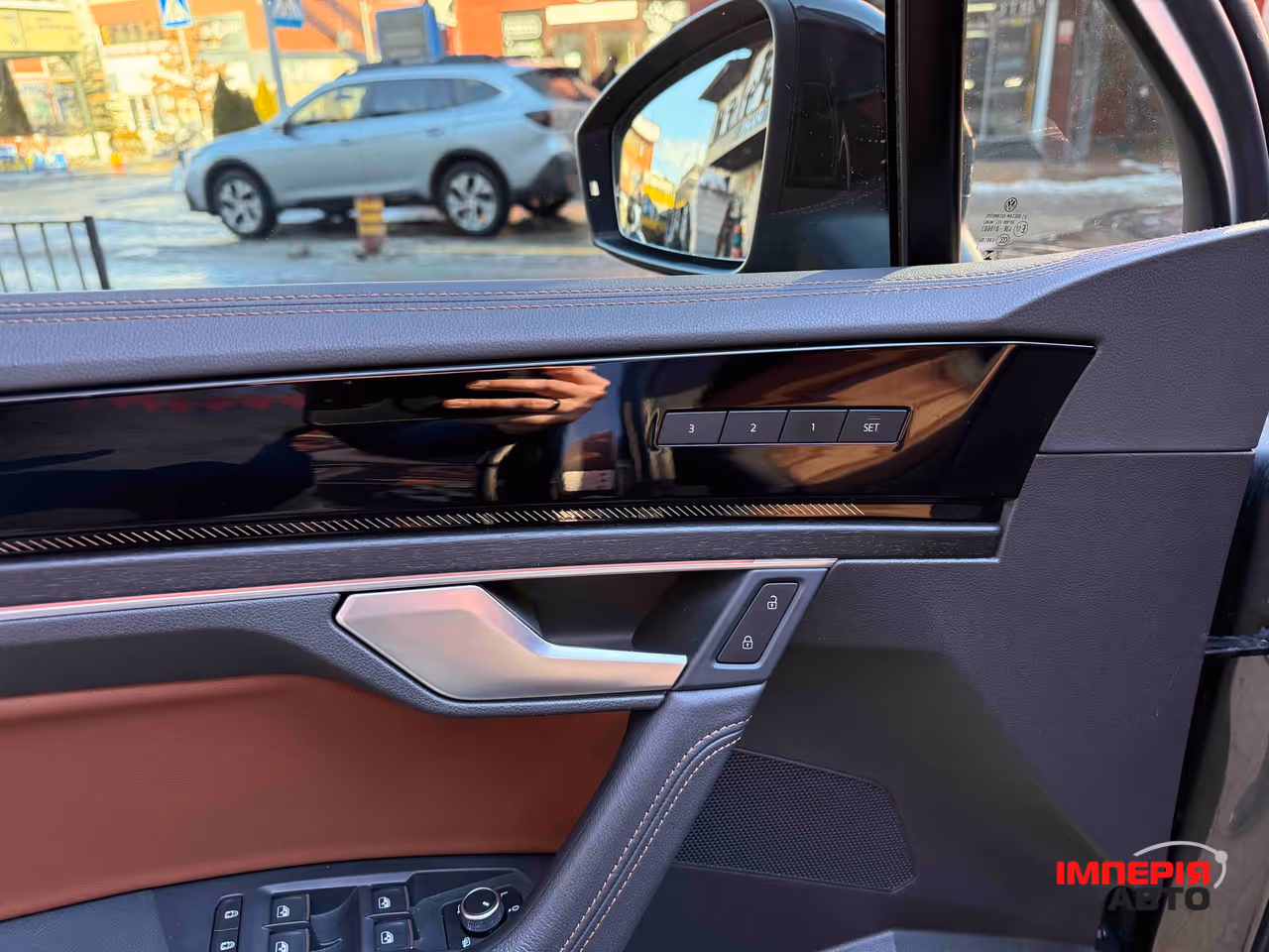 Volkswagen Touareg - фото 18