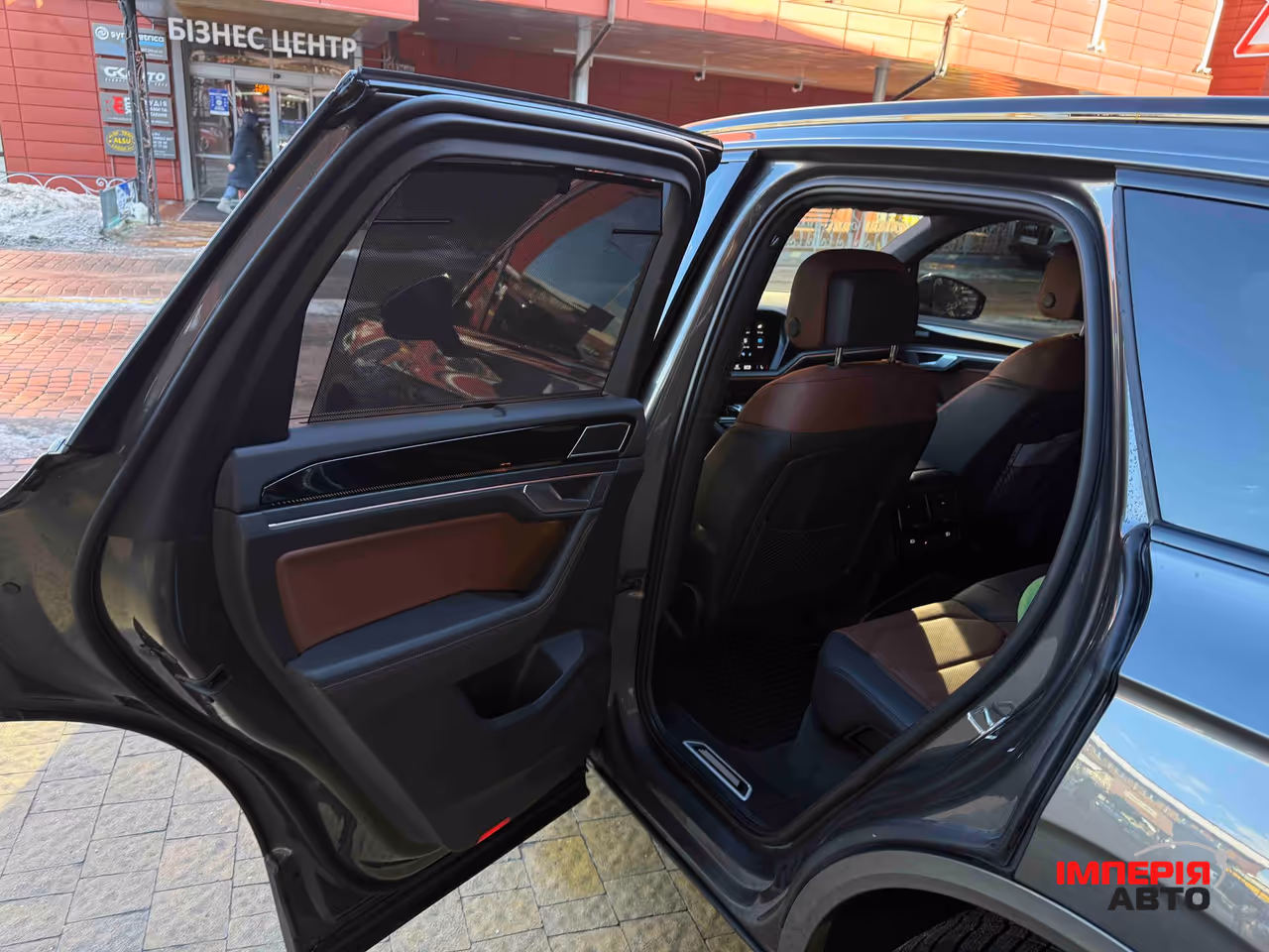 Volkswagen Touareg - фото 43