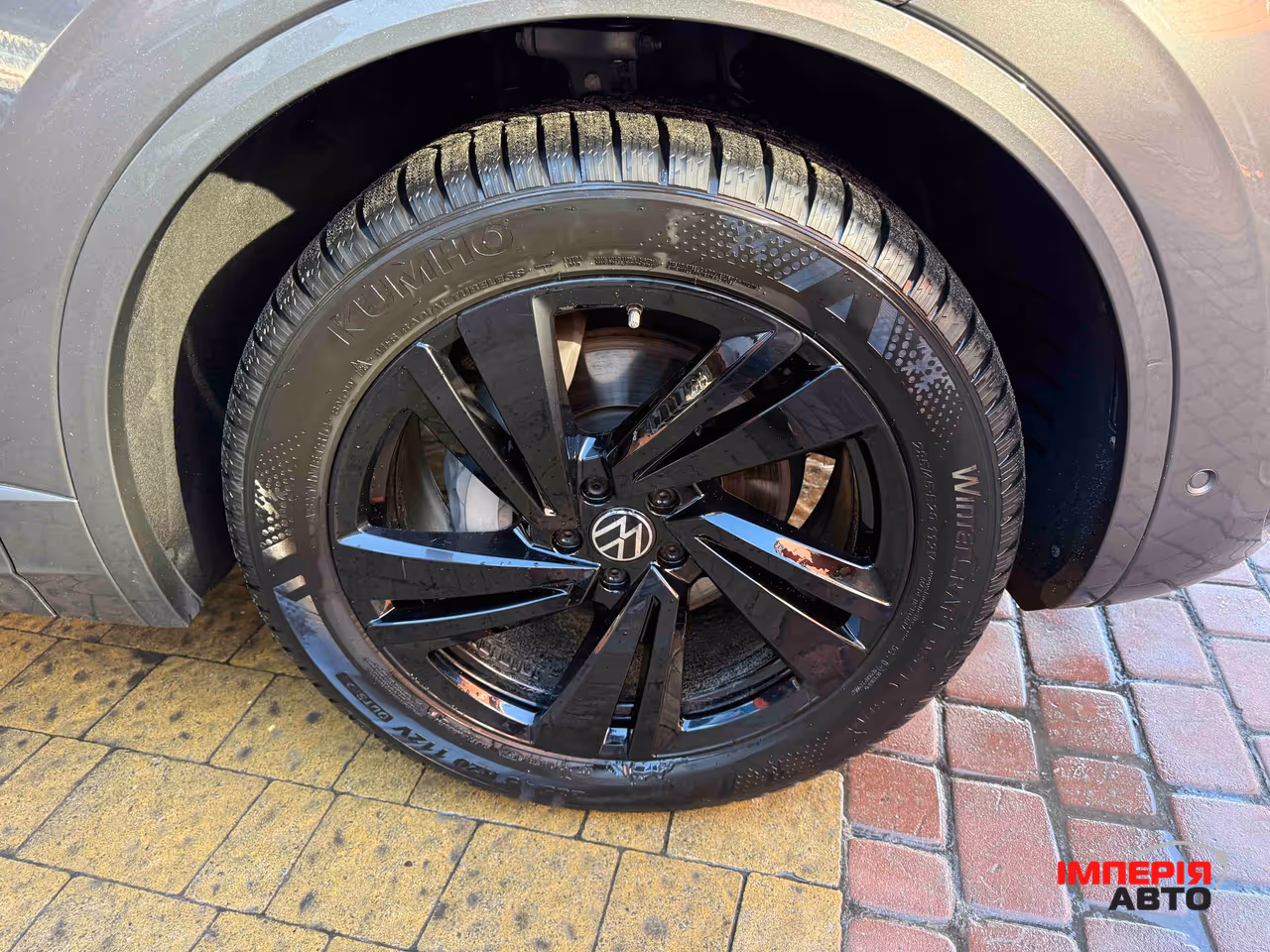 Volkswagen Touareg - фото 7