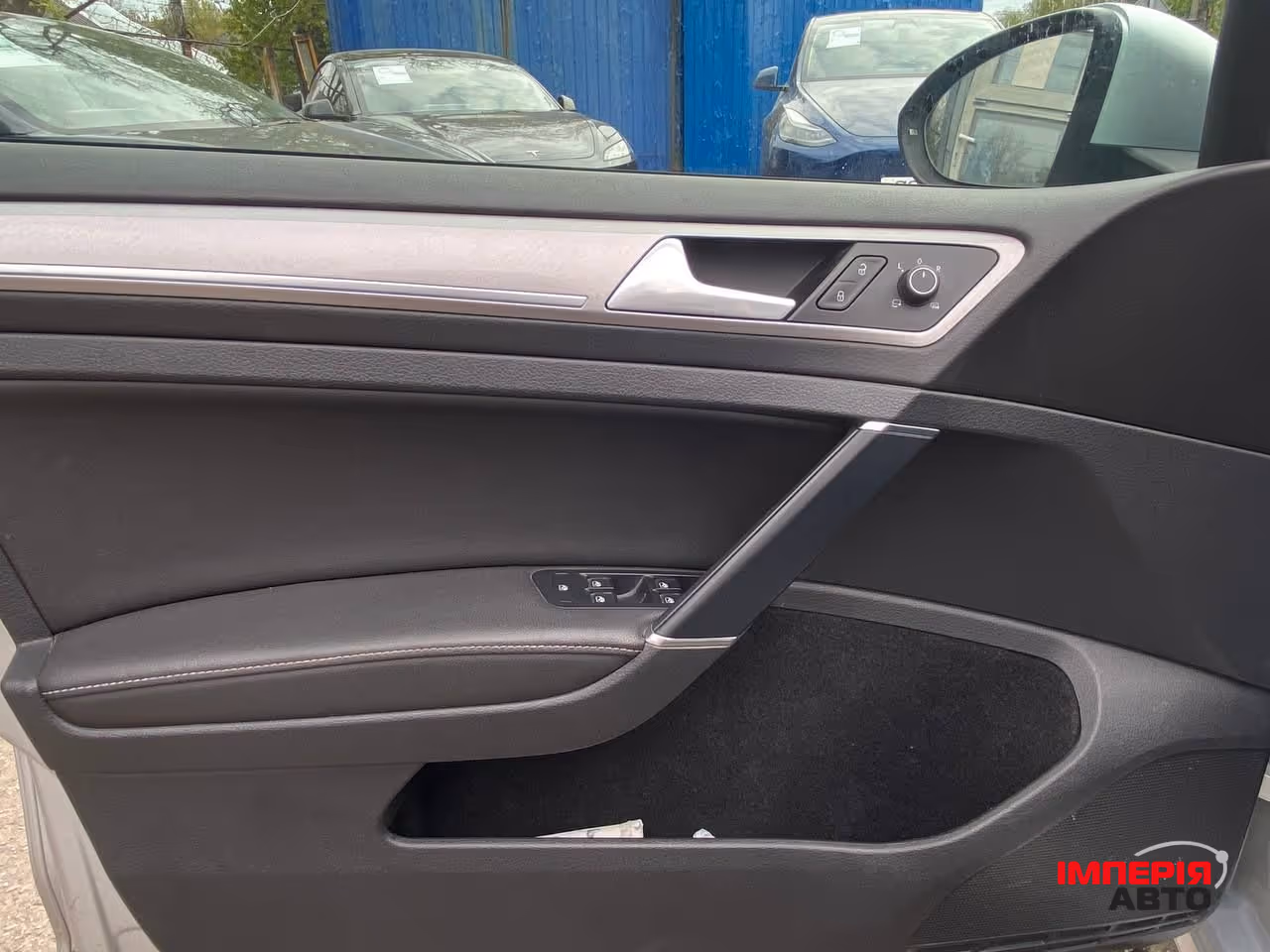 Volkswagen Golf - фото 10