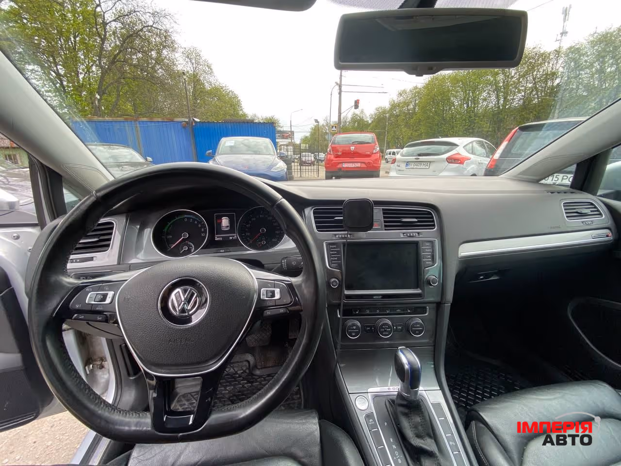 Volkswagen Golf - фото 11
