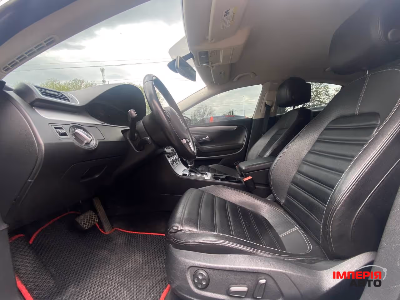 Volkswagen Passat CC - фото 11