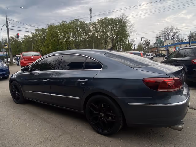 Volkswagen Passat CC - фото 5