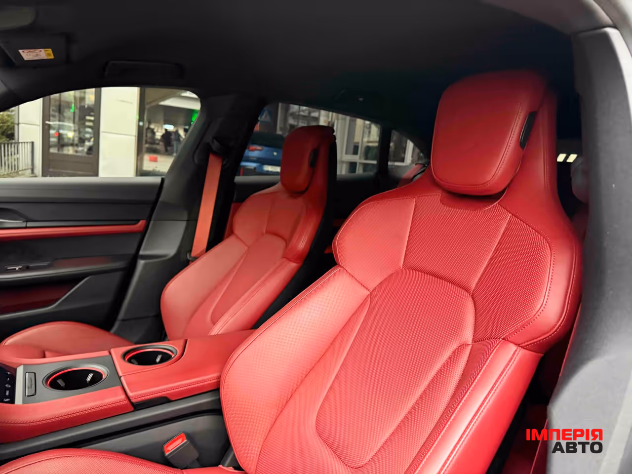 Porsche Taycan - фото 25