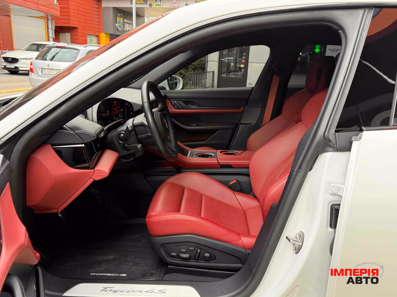 Porsche Taycan - фото 24